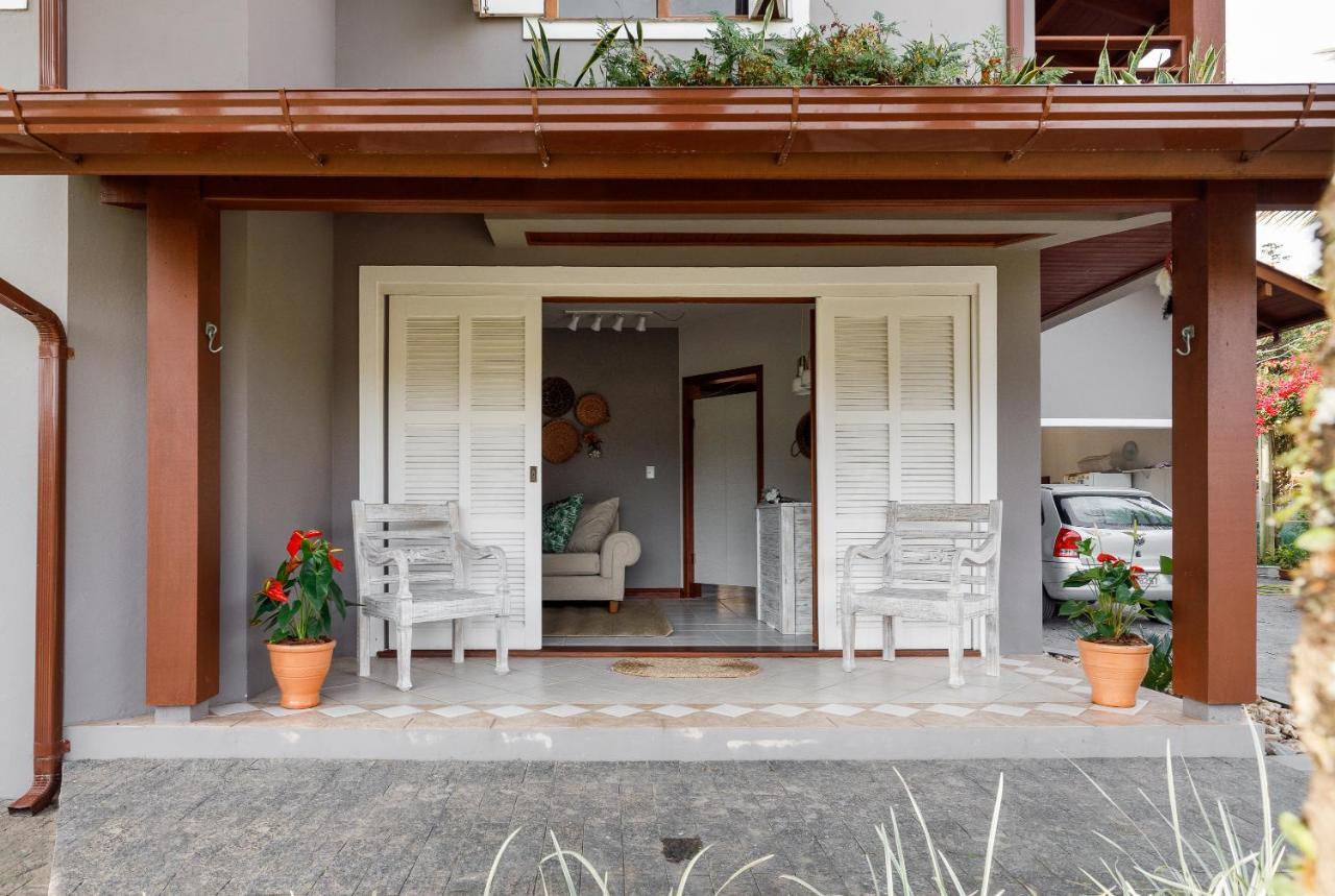 Casa Paradisiaca Na Lagoa Da Conceicao Florianópolis Esterno foto